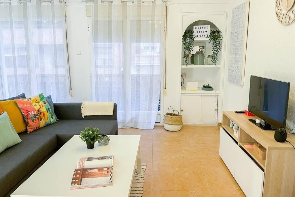 Coqueto Y Amplio Apartamento A 15 Min De La Playa Alicante Dış mekan fotoğraf