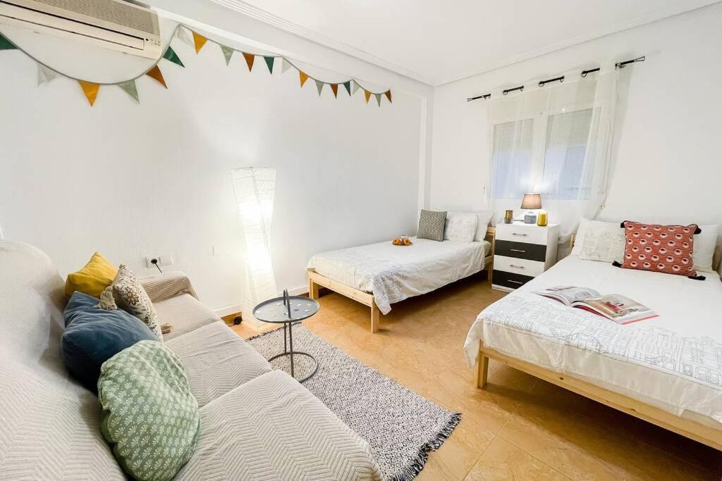 Coqueto Y Amplio Apartamento A 15 Min De La Playa Alicante Dış mekan fotoğraf